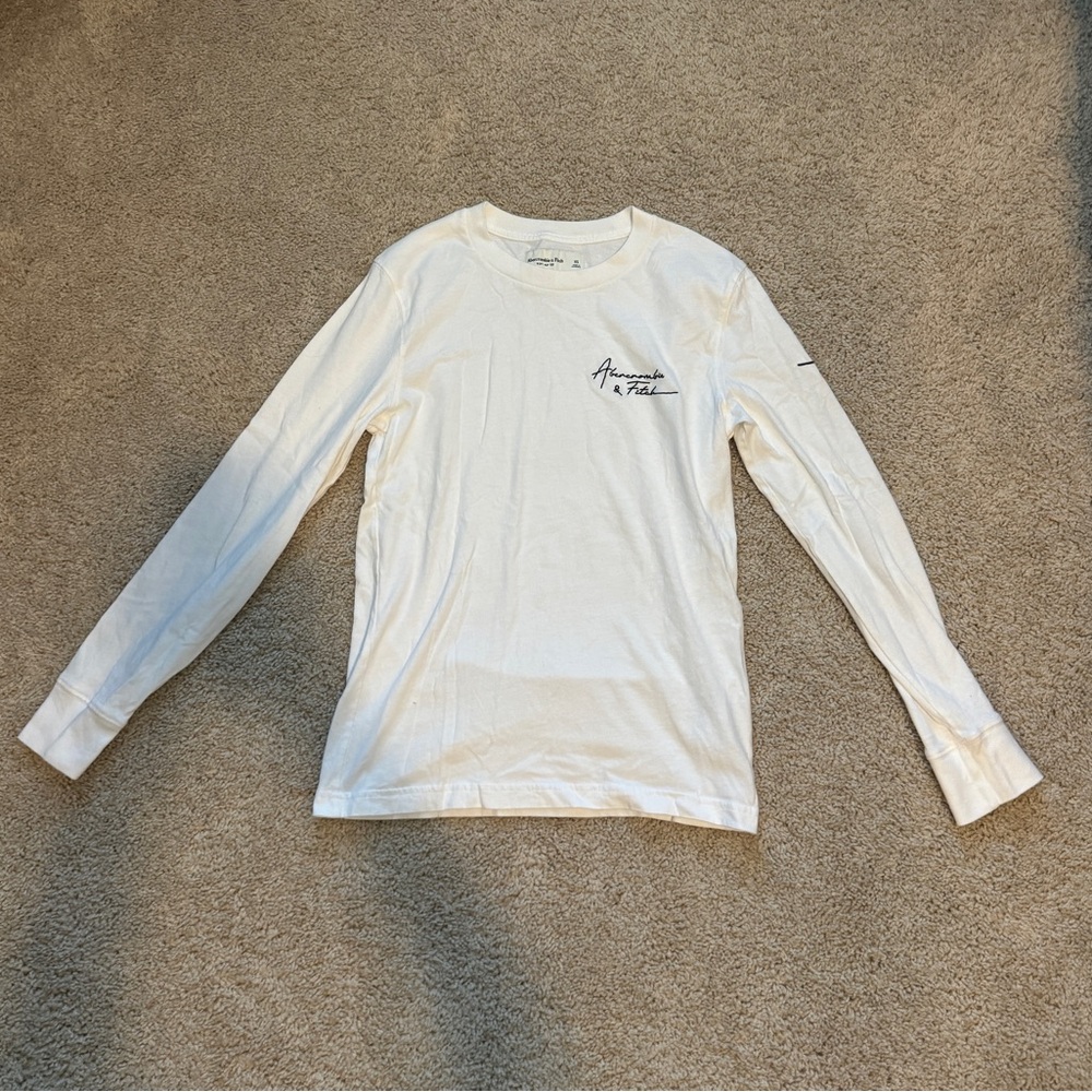 Abercrombie & Fitch white long sleeve shirt